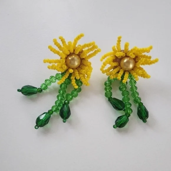 NWT Yellow Seed Beaded Flower Boho Abstract Earrings - Picture 3 of 8